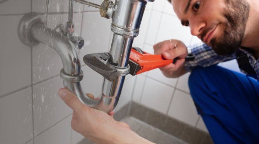 Expert burst pipe repair services in Box Elder, SD